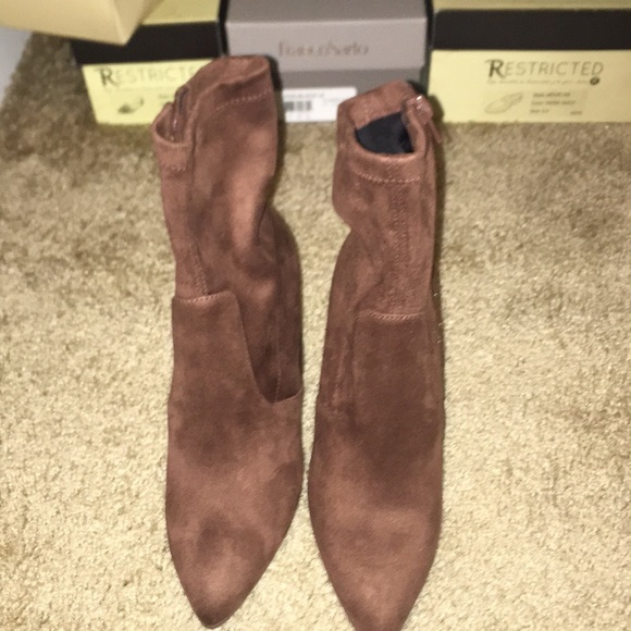 Steve Madden Shoes - Ankle boots